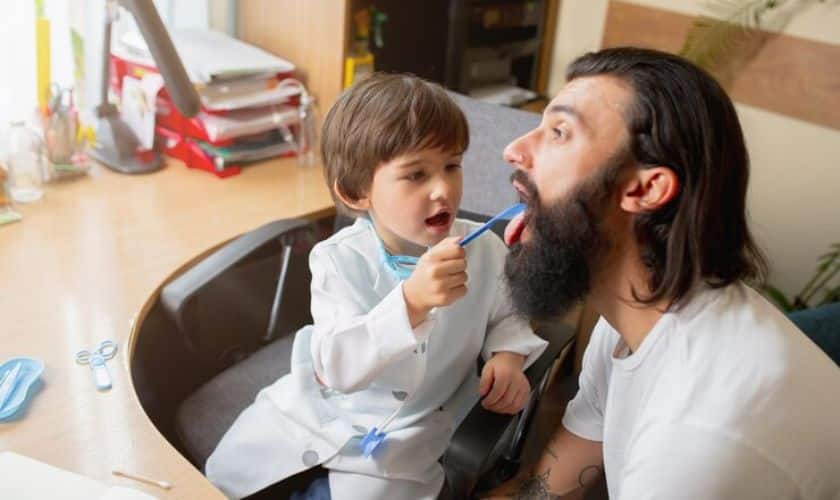 Celebrate Fathers Day by Ensuring His Oral Health Checkup